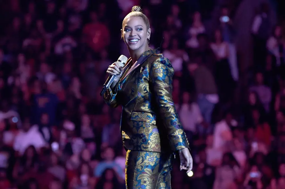 Beyonce to Perform at the CMA Awards