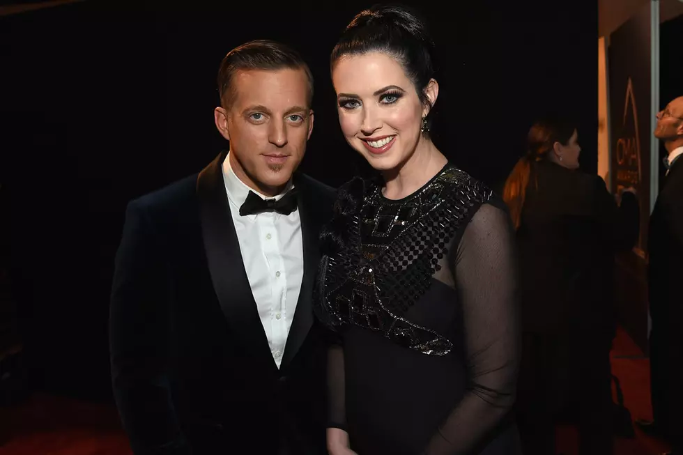 Thompson Square Split From Record Label